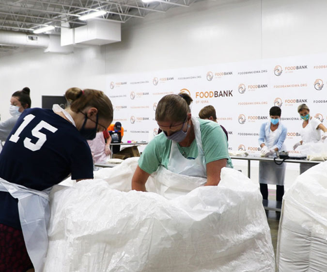 Volunteers at FBOI warehouse